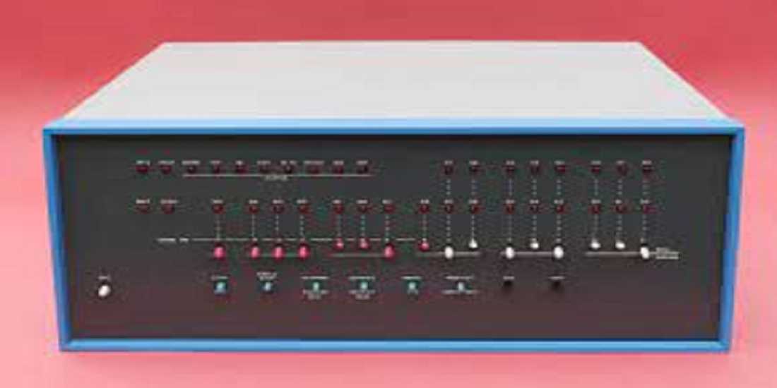 altair 8800- operating system